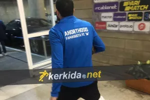 ΦΩΤΟΣ/Με δεμένο πόδι ο Νταουσβίλι