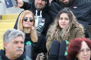 ΚΥΠΡΟΣ 19η αγ./Ομόρφυναν τις κερκίδες μας (φώτος)
