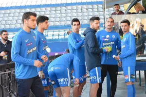 ΦΩΤΟΡΕΠΟΡΤΑΖ/Η τριάρα σε 116 "κλικ"