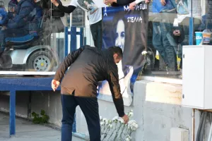 ΦΩΤΟΡΕΠΟΡΤΑΖ/Η τριάρα σε 116 "κλικ"