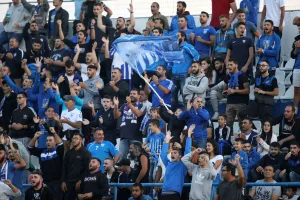 Στις 14:30 τα ταμεία