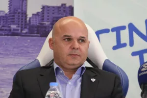 Η σημερινή... ΚΙΝΗΣΗ από Χαμπουλλά