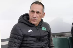 Με απόφαση Αλαφούζου, εκτός σχεδιασμού ομάδας ο Δώνης!