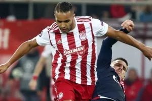 «Καλή επιτυχία» από Super League σε Ολυμπιακό! (φώτο)