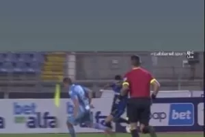 ΓΚΑΚΠΕ για ρεφ με... γυαλιά μυωπίας! (βίντεο/φώτος)