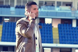 (ΑΝΑΚΟΙΝΩΣΗ) "Κάθε λογής αρμόδιοι, σχετικοί και άσχετοι..."