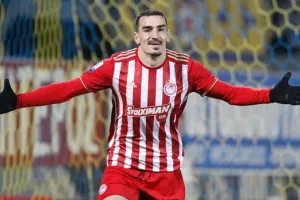 Μπήκε ο Χριστοδουλόπουλος, ενοχλήσεις ο Γκασπάρ