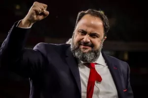 Γλέντησε την τεράστια πρόκριση ο Μαρινάκης