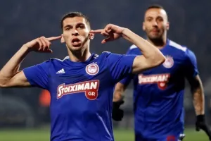 Ισχυρό φαβορί!