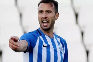 Με 1,5 χρόνο καθυστέρηση