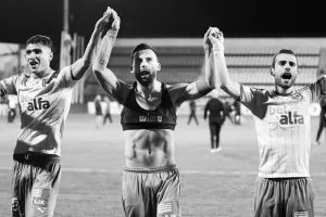 Έτσι τους καλημέρισε…