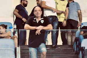 Ο Μr... παρακάμερα/ΑΝΟ