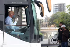 Μόνο με αποδεικτικά στοιχεία η μεταφορά επιβατών