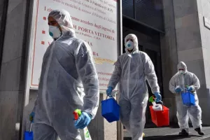 ΙΤΑΛΙΑ/427 νεκροί και 5322 κρούσματα σε μια ημέρα 