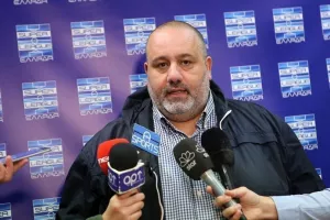 Καραπαπάς: «Ουδέποτε ζητήσαμε να γίνουν οι αγώνες, πάνω απ’ όλα είναι ο άνθρωπος και η υγεία»