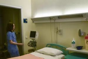 Συγκινητικό σημείωμα ασθενή με κορωνοϊό που πήρε εξιτήριο (Φώτο)