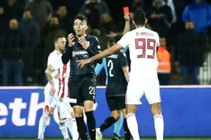 O Ολυμπιακός ζητάει να τιμωρηθεί με 3 αγωνιστικές ο Γιαννούλης