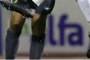 ΠΡΟΣΟΧΗ/ποδοσφαιριστές (2)
