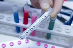 Τρία νέα θετικά κρούσματα κορωνοϊού στην Κύπρο