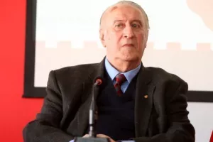 Πέθανε ο Λεωνίδας Θεοδωρακάκης
