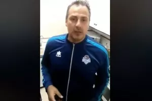 Μήνυμα από τον κόουτς/"Η επανάσταση είναι να μείνουμε σπίτι!" (βίντεο)