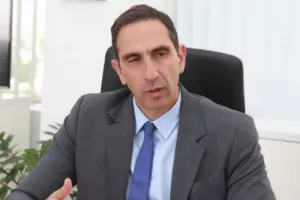 Τοποθέτηση/Υπουργός