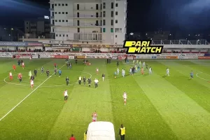 Της χάλασε το πάρτι στο 92΄! (φώτος)