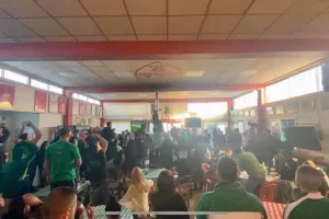 Fan Club Lakatamia/ "Ο δρόμος μεχρι το ΓΣΠ καταπράσινος, οπαδοί στα παράθυρα και στις καμπίνες"