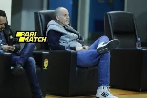 Χαραλάμπους στο CB: "Υγεία πάνω από όλα"