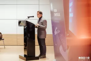 Απόλλων/Forum... με Μάριο Λευκαρίτη (βίντεο/φώτος)
