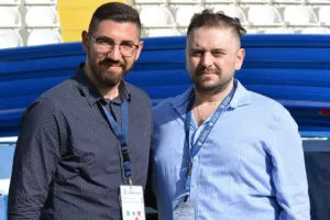 ΑΝΤΙΔΡΑΣΗ και... επιστροφή με ΤΡΙΑΡΑ! (Φώτος)
