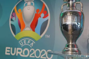 EURO 2020... όχι 2021!
