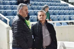 Προεδρική κουβέντα 