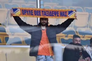 (ΦΩΤΟΡΕΠΟΡΤΑΖ) Ο κόσμος στο Απόλλων - ΑΠΟΕΛ