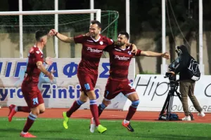 ΕΝΠ/ΕΤΣΙ τους εμψύχωσαν πριν τον Ολυμπιακό (βίντεο)