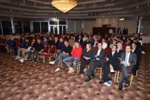 Σημαντικά μηνύματα βγήκαν από τη Γενική Συνέλευση του ΠΑ.Σ.Π (Φώτος)