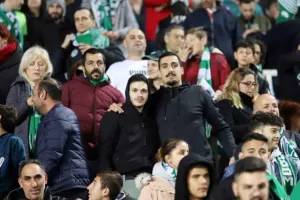 ΦΩΤΟΡΕΠΟΡΤΑΖ... απ΄τις κερκίδες του "ΓΣΠ"
