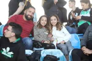 ΦΩΤΟΡΕΠΟΡΤΑΖ/Οι Ομονοιάτες έκαναν... έδρα το Τσίρειο