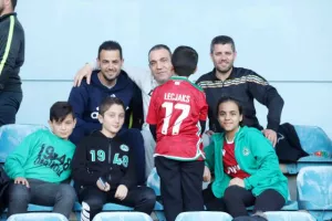 ΦΩΤΟΡΕΠΟΡΤΑΖ/Οι Ομονοιάτες έκαναν... έδρα το Τσίρειο