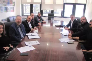 Ο Πρόεδρος του ΚΟΑ συναντήθηκε με το Κοινοτικό Συμβούλιο Φρενάρους