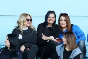 (ΦΩΤΟΡΕΠΟΡΤΑΖ) Ο κόσμος στο Απόλλων - ΑΠΟΕΛ