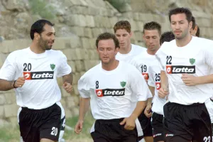 ΟΛΥΜΠΙΑΚΟΣ 2001 με Χριστόφορο και... αφρόκρεμα!