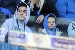 (ΦΩΤΟΡΕΠΟΡΤΑΖ) Ο κόσμος στο ΑΝΟ - ΑΕΚ