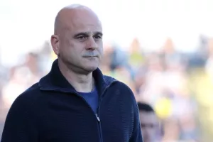 ΑΝΤΙΔΡΑΣΗ και... επιστροφή με ΤΡΙΑΡΑ! (Φώτος)