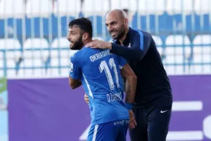 ΑΝΤΙΔΡΑΣΗ και... επιστροφή με ΤΡΙΑΡΑ! (Φώτος)