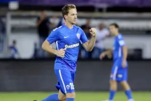 RAYO στην ταράτσα/φώτο