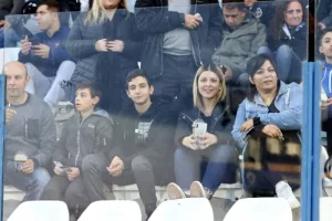 ΦΩΤΟΡΕΠΟΡΤΑΖ από το ΠΑΠ