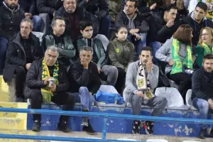 ΦΩΤΟΡΕΠΟΡΤΑΖ από το ΠΑΠ