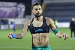 (ΒΙΝΤΕΟ/ΦΩΤΟΣ) Τα... ΟΛΕ - ΟΛΕ των παικτών με τον κόσμο!