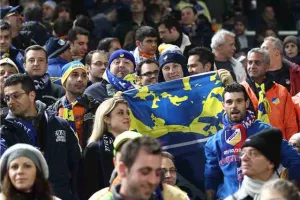 ΣΑΝ ΣΗΜΕΡΑ: Το ΑΠΟΕΛ γονάτισε την Λυών και προκρίθηκε στους "8"! (βίντεο/φώτος)